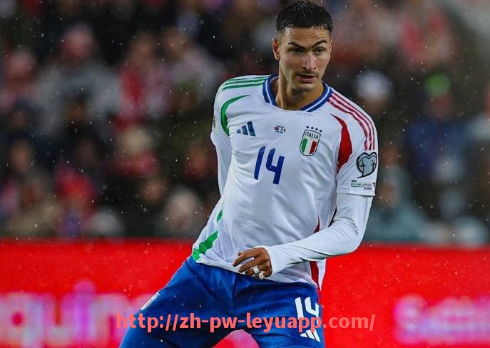 乐鱼体育入口-2020年英超明星球员表现回顾与综合评析