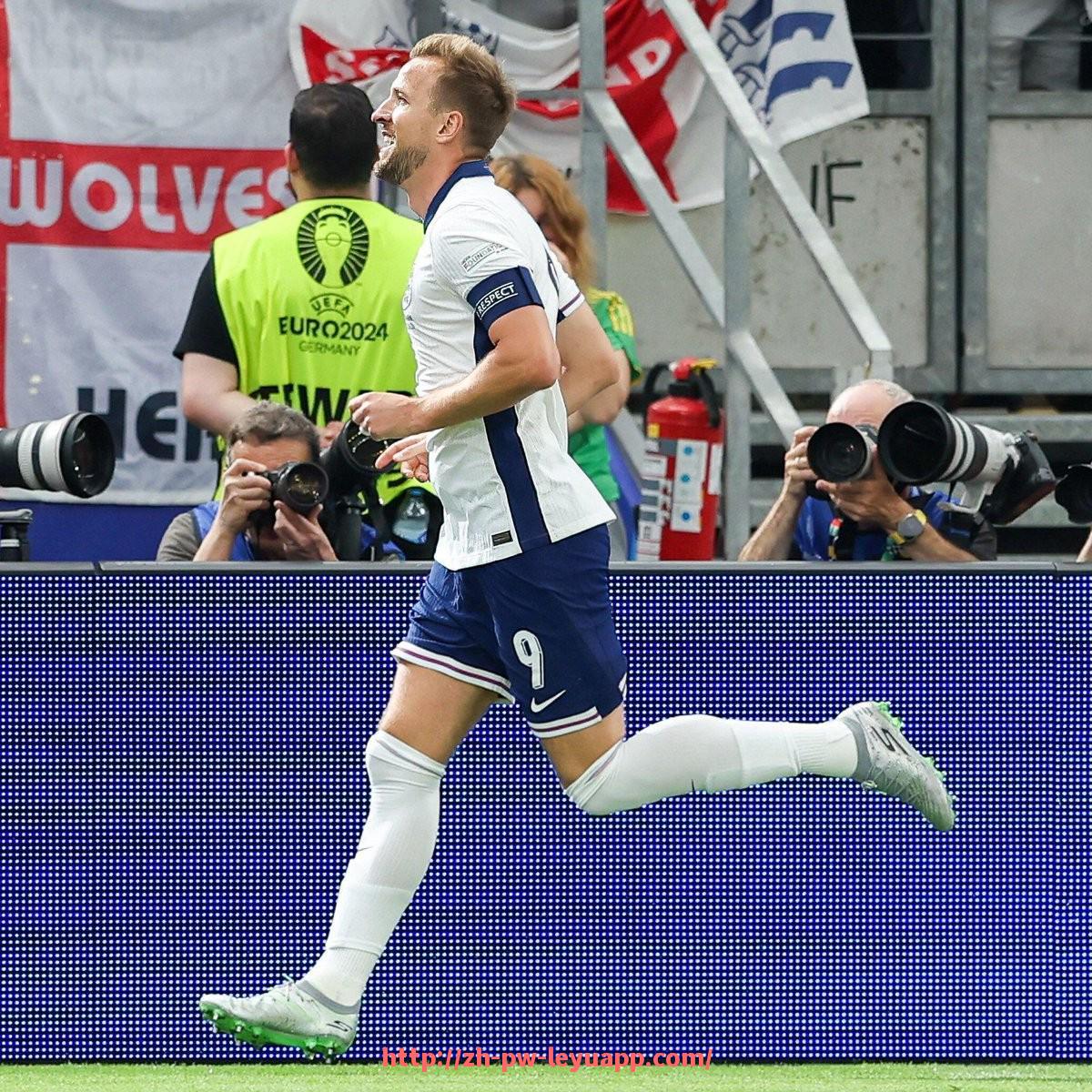 乐鱼体育入口-西甲免费直播在哪里看及优质平台推荐