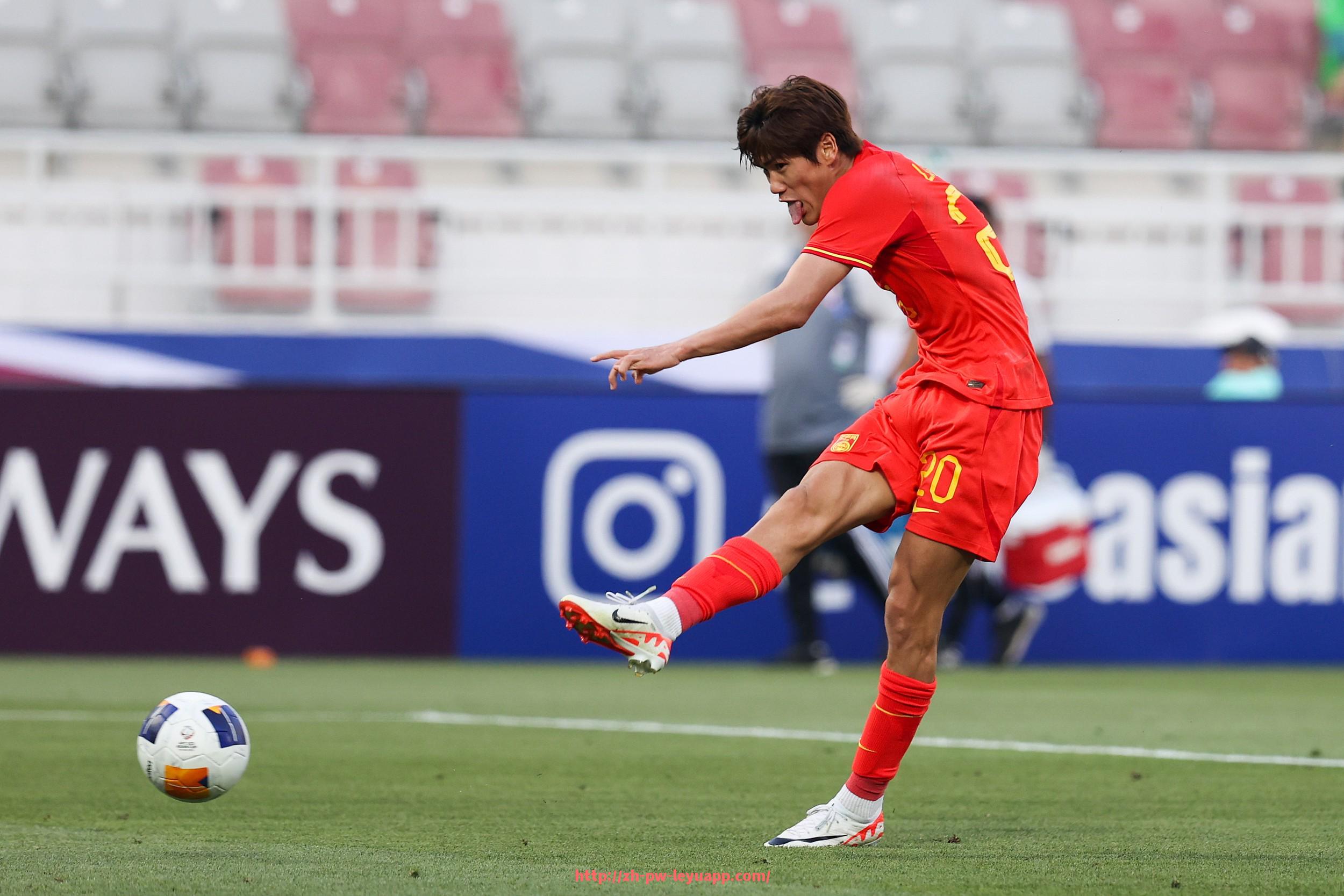 乐鱼体育入口-世俱杯主流球鞋品牌用户评价体系分析与打分维度数据汇总