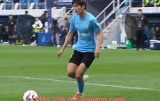 乐鱼体育入口-沙尔克04转会至英超联赛的球员名单及影响力分析