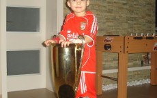 乐鱼体育入口-水晶宫队英超球衣设计及球队特色介绍